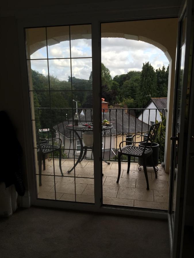Wynberg House Bed & Breakfast Суонси Экстерьер фото