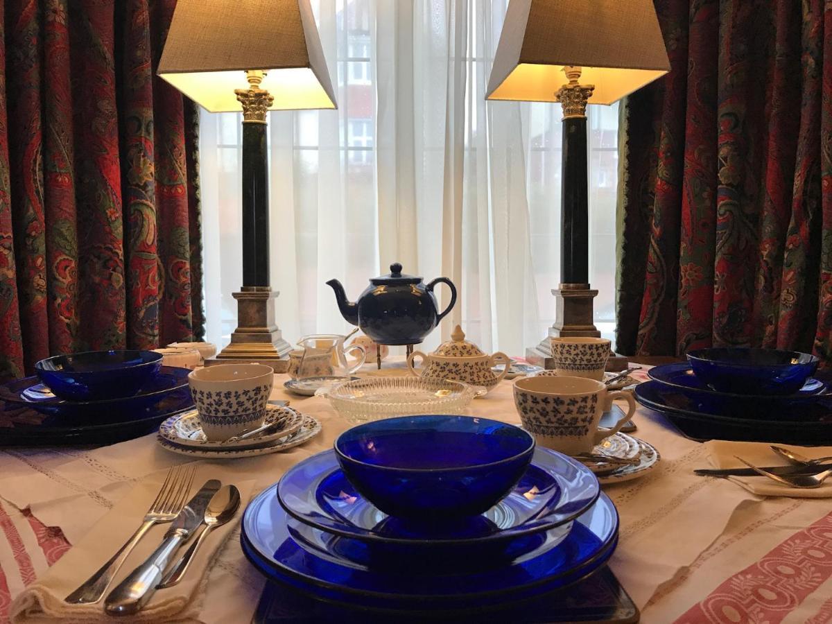 Wynberg House Bed & Breakfast Суонси Экстерьер фото