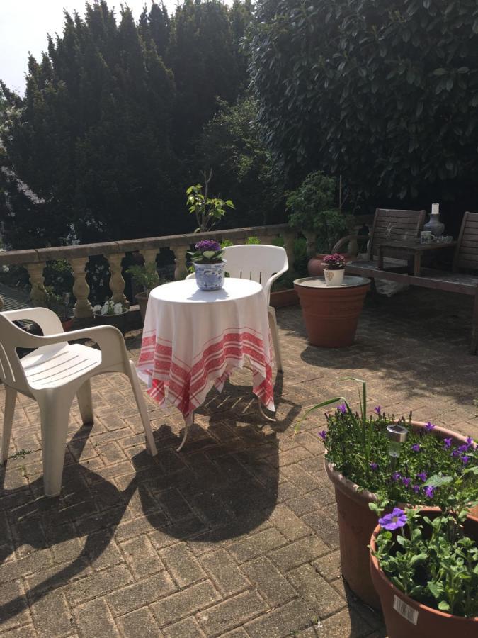 Wynberg House Bed & Breakfast Суонси Экстерьер фото