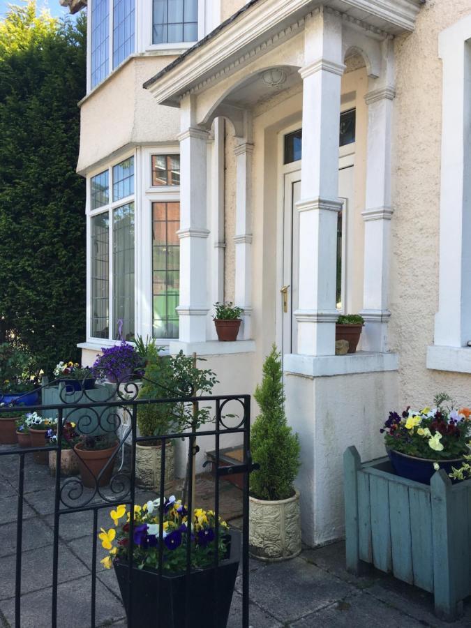 Wynberg House Bed & Breakfast Суонси Экстерьер фото