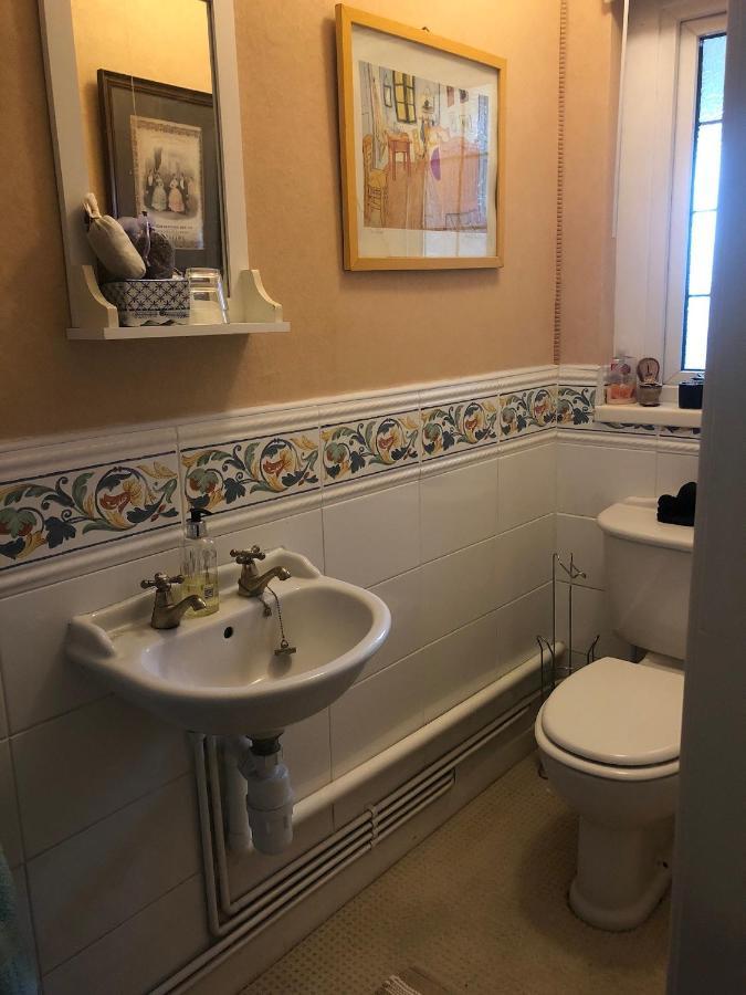 Wynberg House Bed & Breakfast Суонси Экстерьер фото